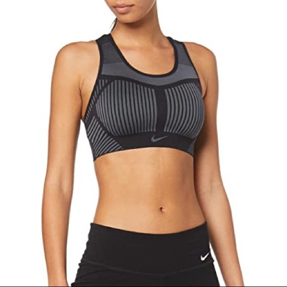 Nike sports bra - Picture 2 of 6